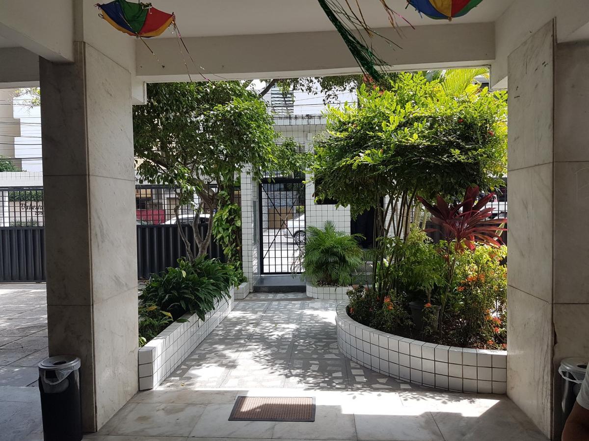 Apartamento De 3 Quartos A 100 Metros Da Praia De Boa Viagem Ресифи Экстерьер фото